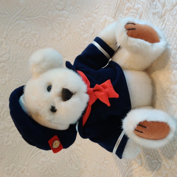 Pickford Bears Art Taylor The Brass Button Bear Collection